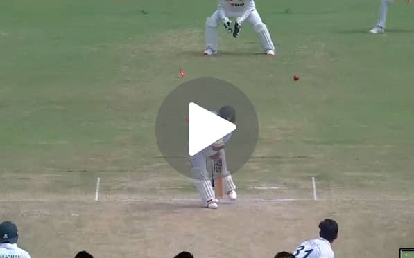 [Watch] Mir Hamza Rattles Bangladesh's Zakir Hasan With An Absolute Peach